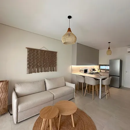 Darion * Nikiti (Sithonia)